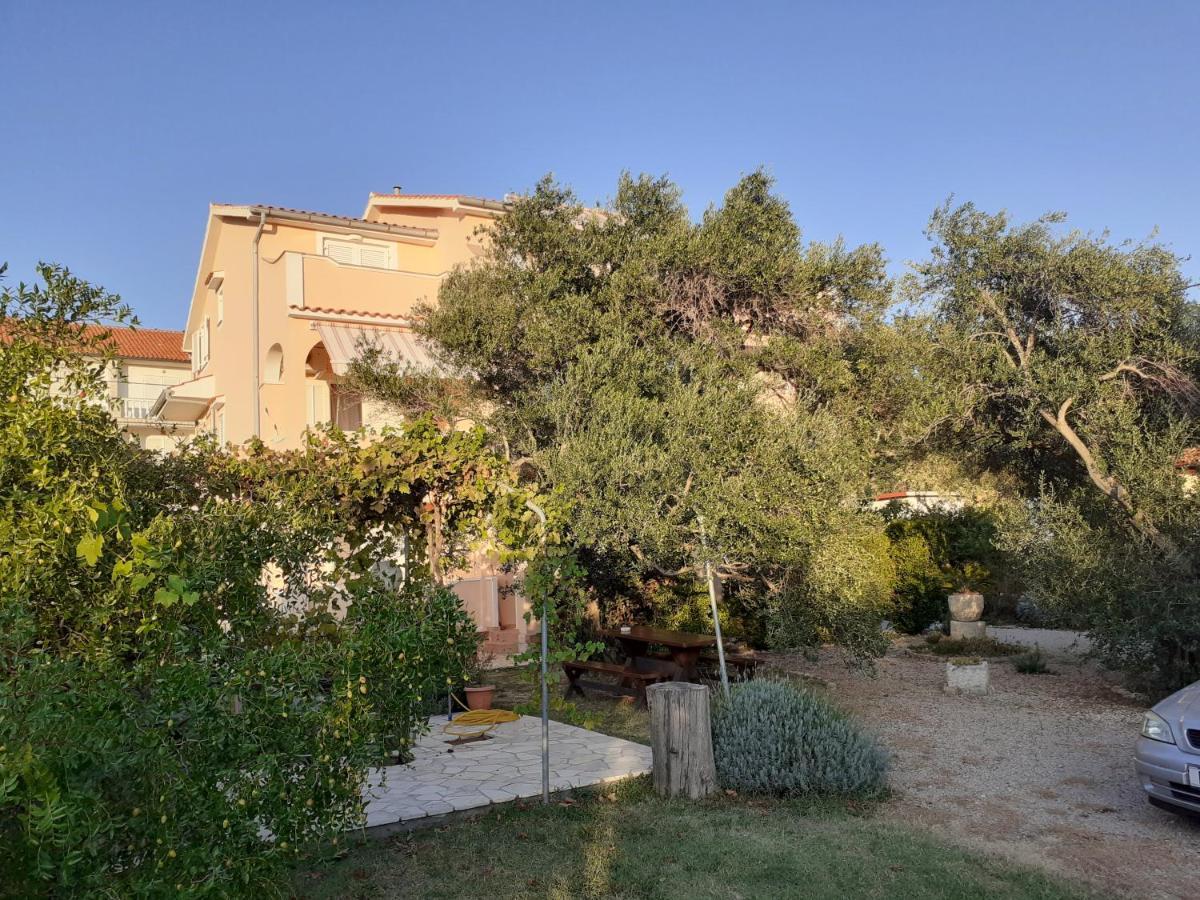 Apartments Marijana Rab Town Extérieur photo