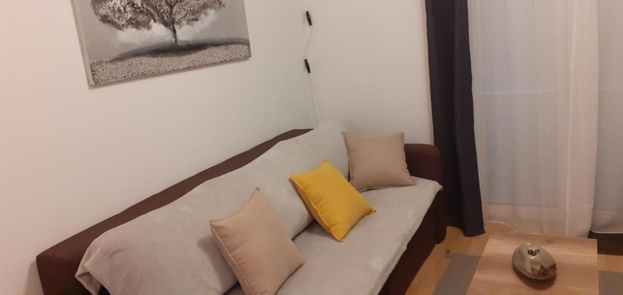 Apartments Marijana Rab Town Extérieur photo