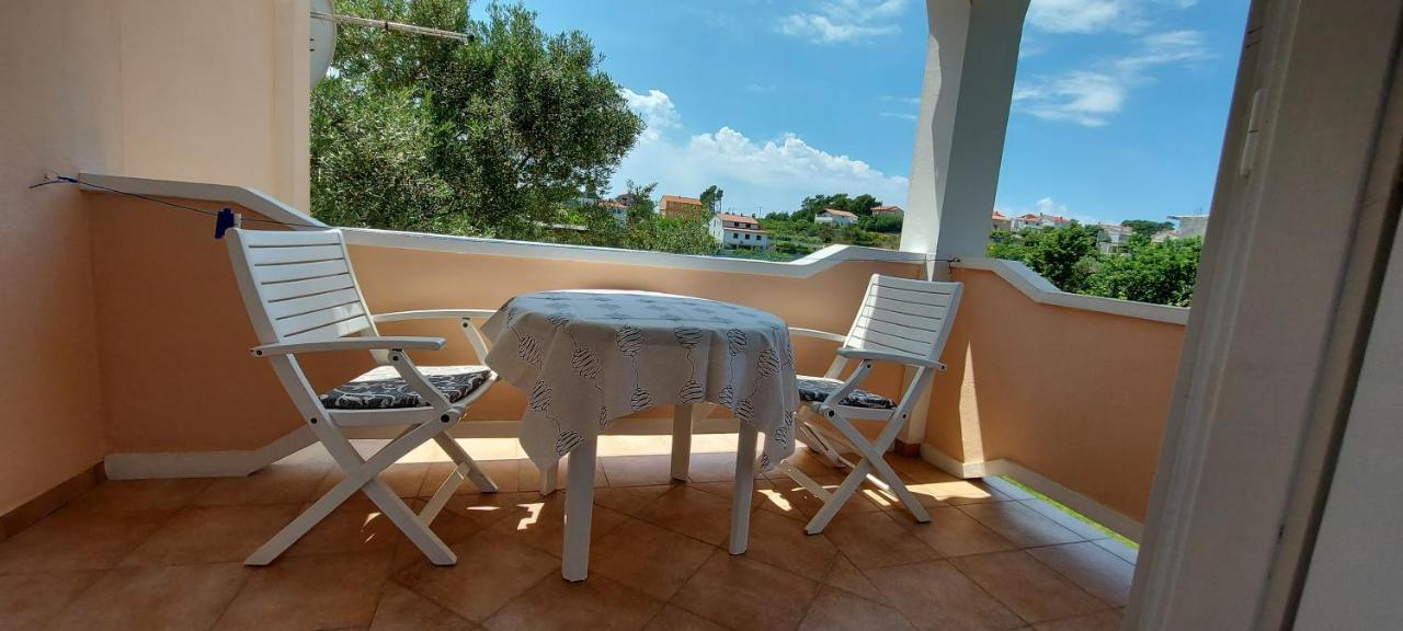 Apartments Marijana Rab Town Extérieur photo